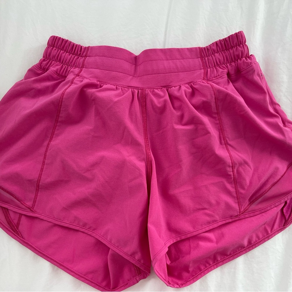Lululemon Hotty Hot High Rise Lined Short 4” - Size 4 - Fuschia Pink